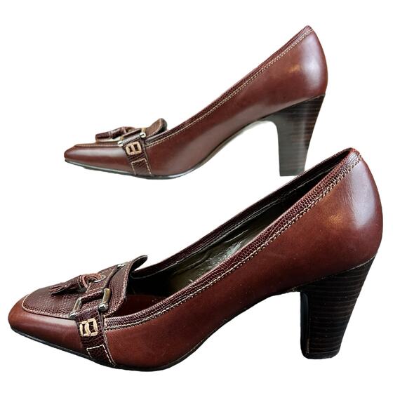 Naturalizer Honor Pumps Women Size 6 1/2 Burgundy Brown Leather Tasseled Buckle - Picture 6 of 11